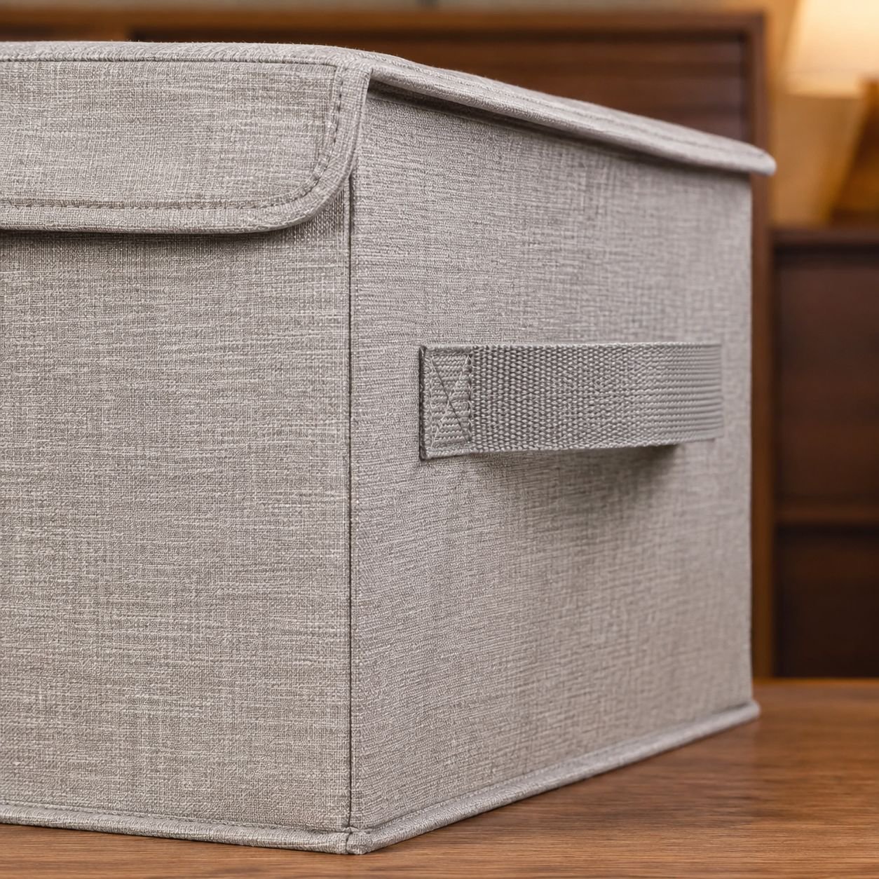 Children's toy storage bin with removable lid and divider