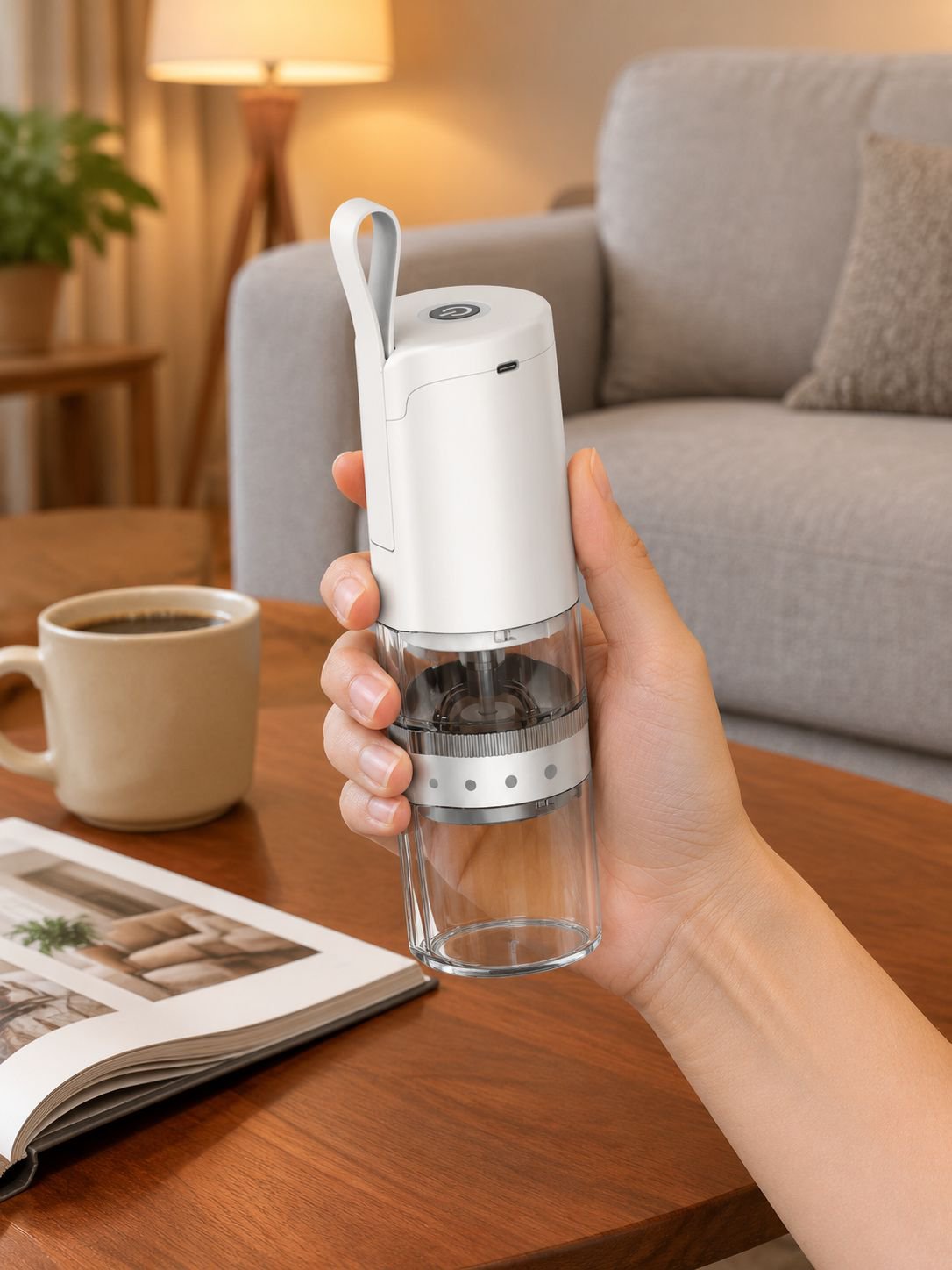 Leichte tragbare Kaffeemühle ideal für unterwegs