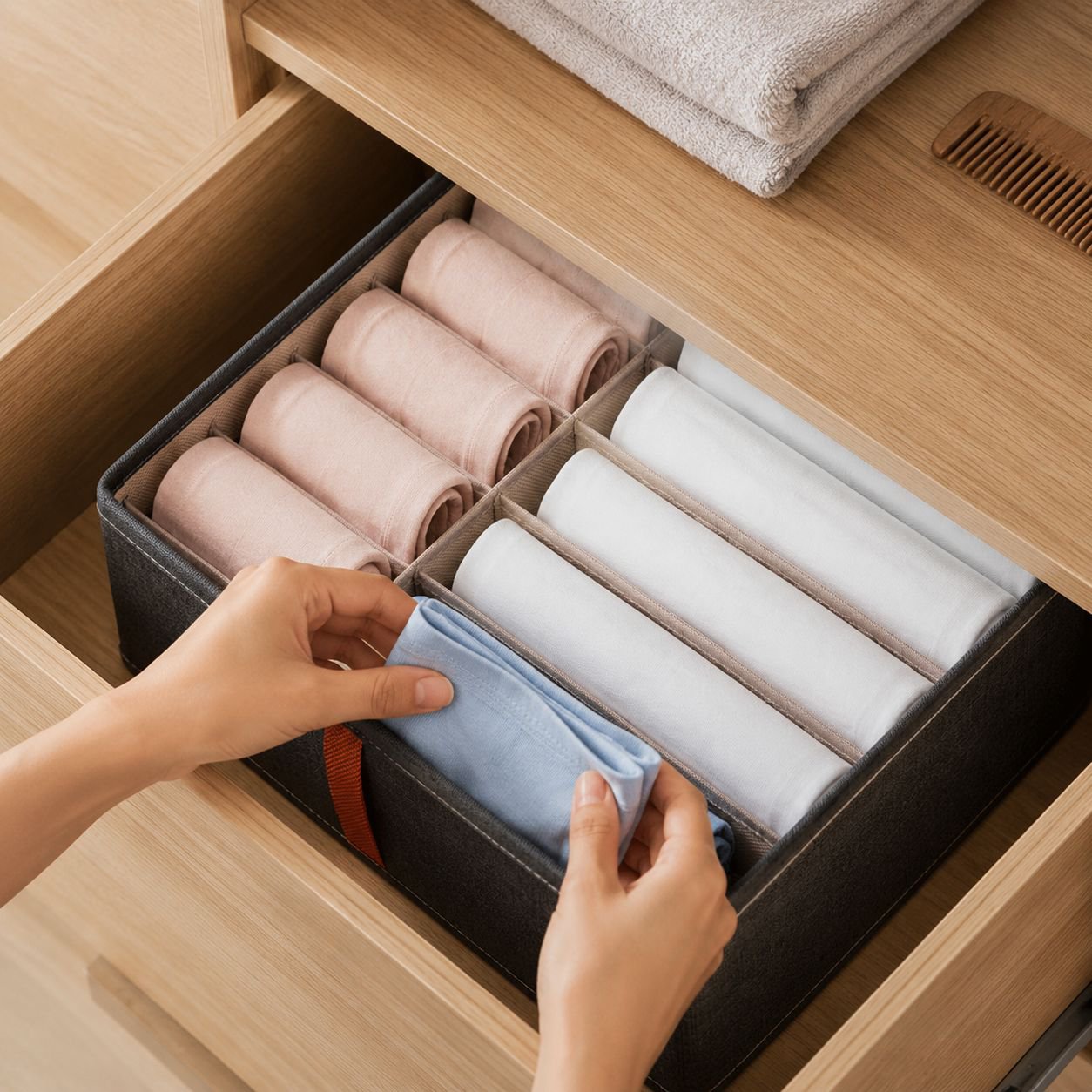 Caja divisora para organizar ropa interior
