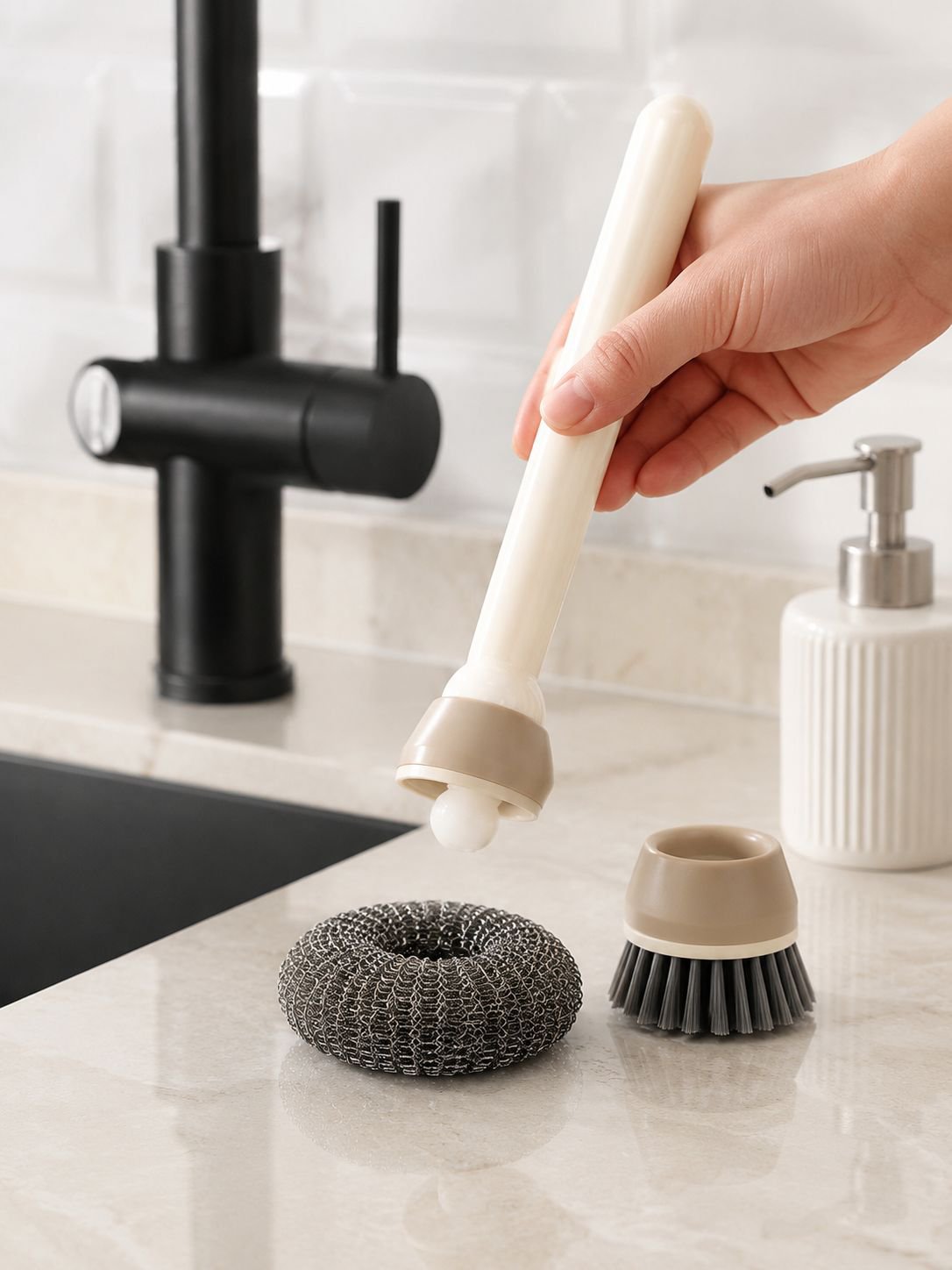 Long handle kitchen pot brush for household cleaning