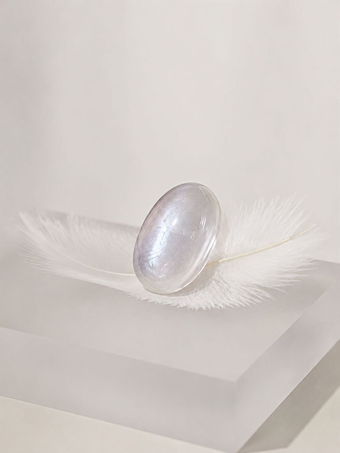 Unique transparent resin ring in oval shape