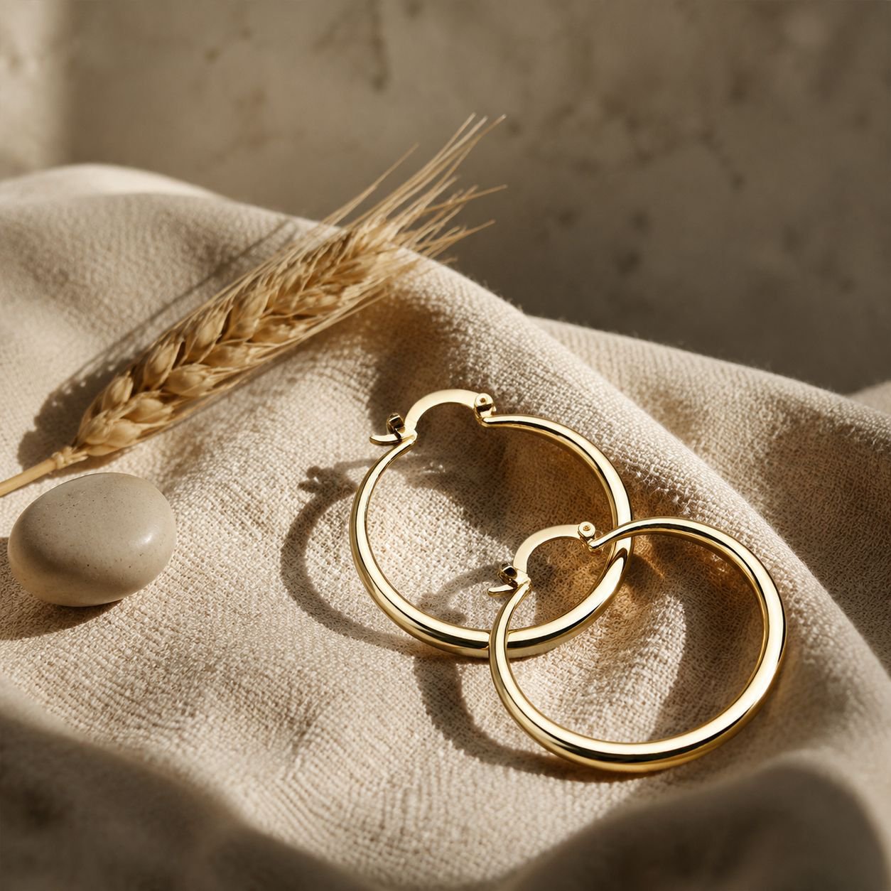 Große Kreis 18K vergoldete Creolen Ohrringe Einfaches Design für Damen Party Geschenk