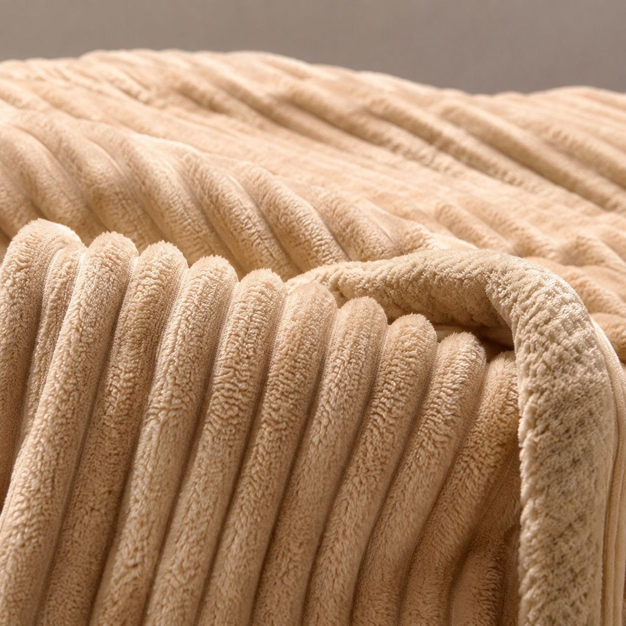 Soft Warm Office Napping Blanket