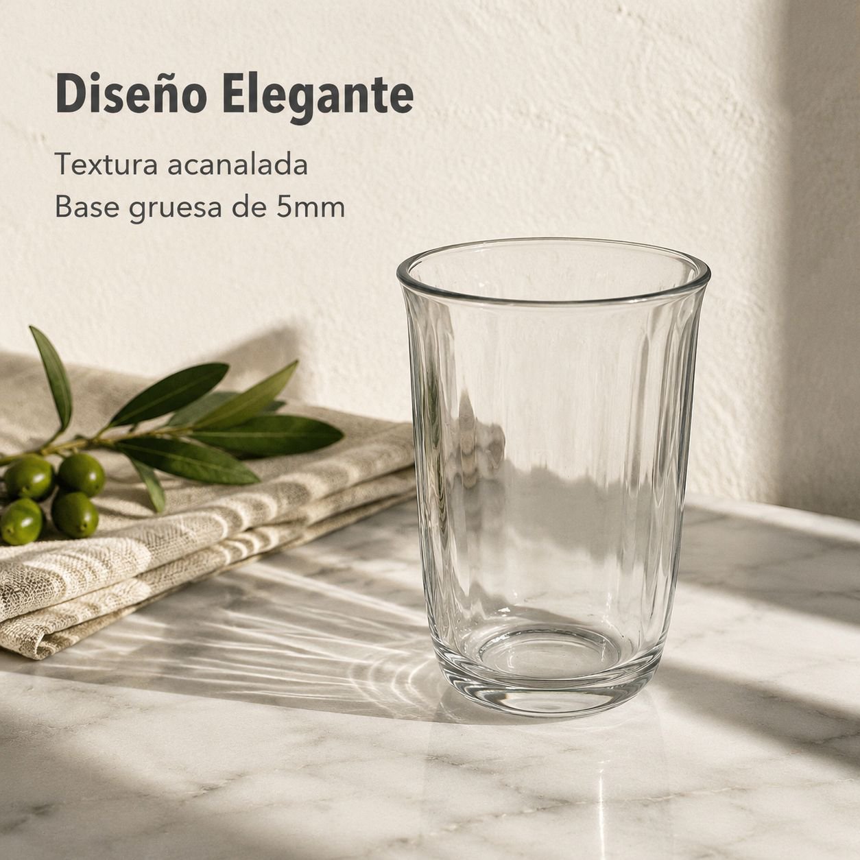 Vaso de agua de vidrio transparente grueso