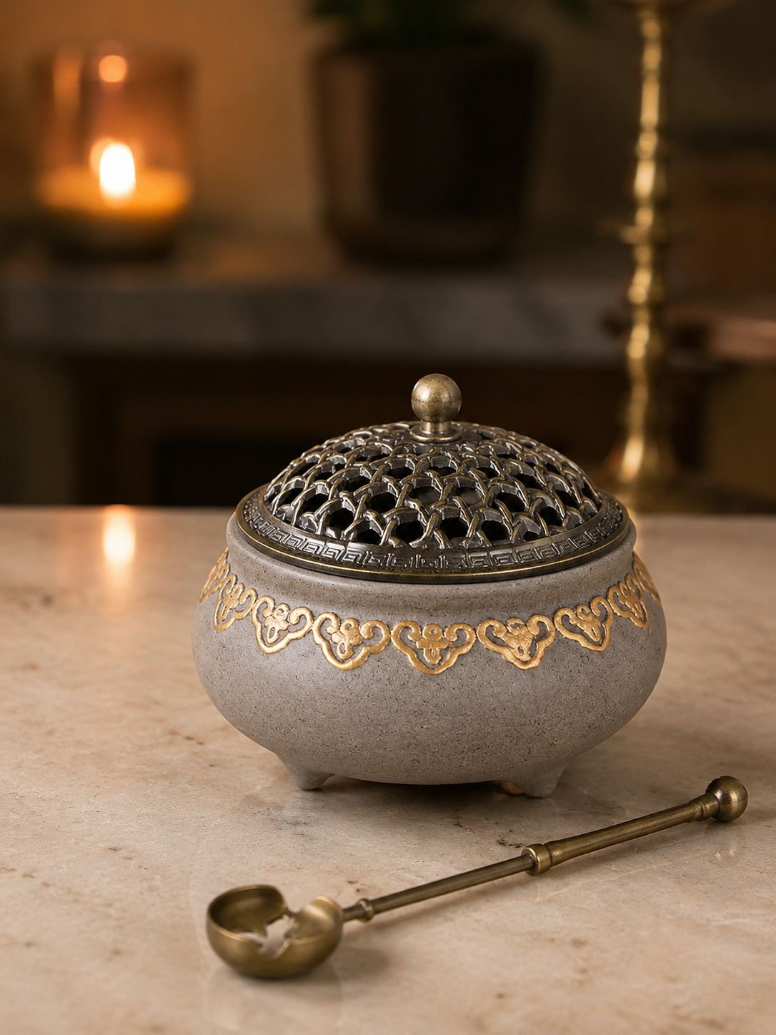 Brûleur d'encens chinois en céramique peint en or décoration intérieure