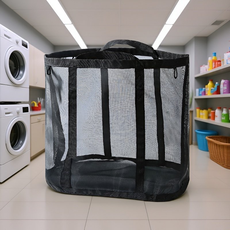 سلة غسيل شبكية بسعة كبيرة، محمولة وقابلة للطي، مثبتة على الحائط للاستخدام في الحمام.