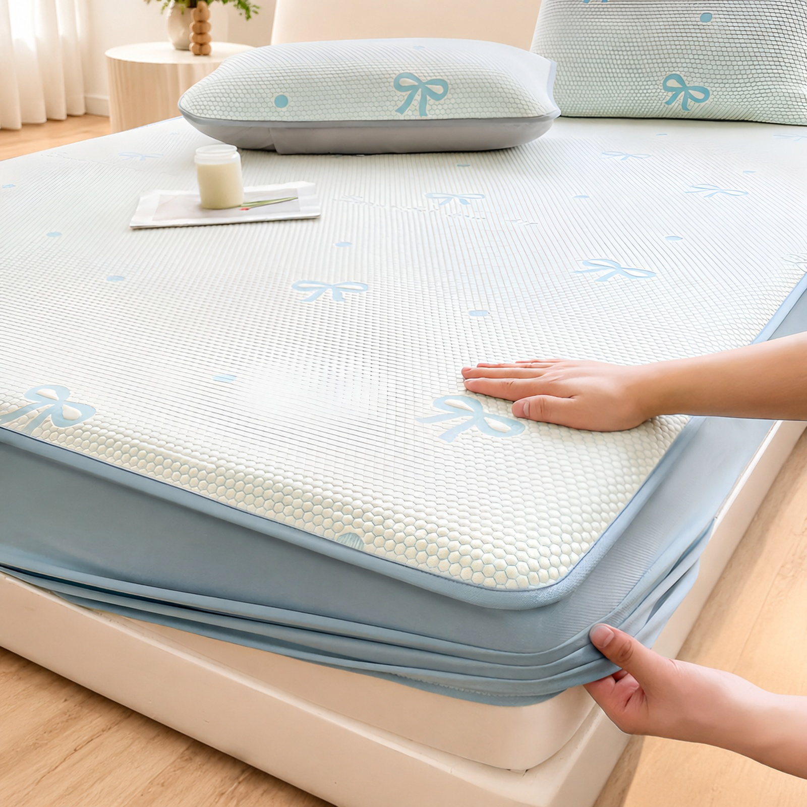 Cooling sleep mat for baby and mom