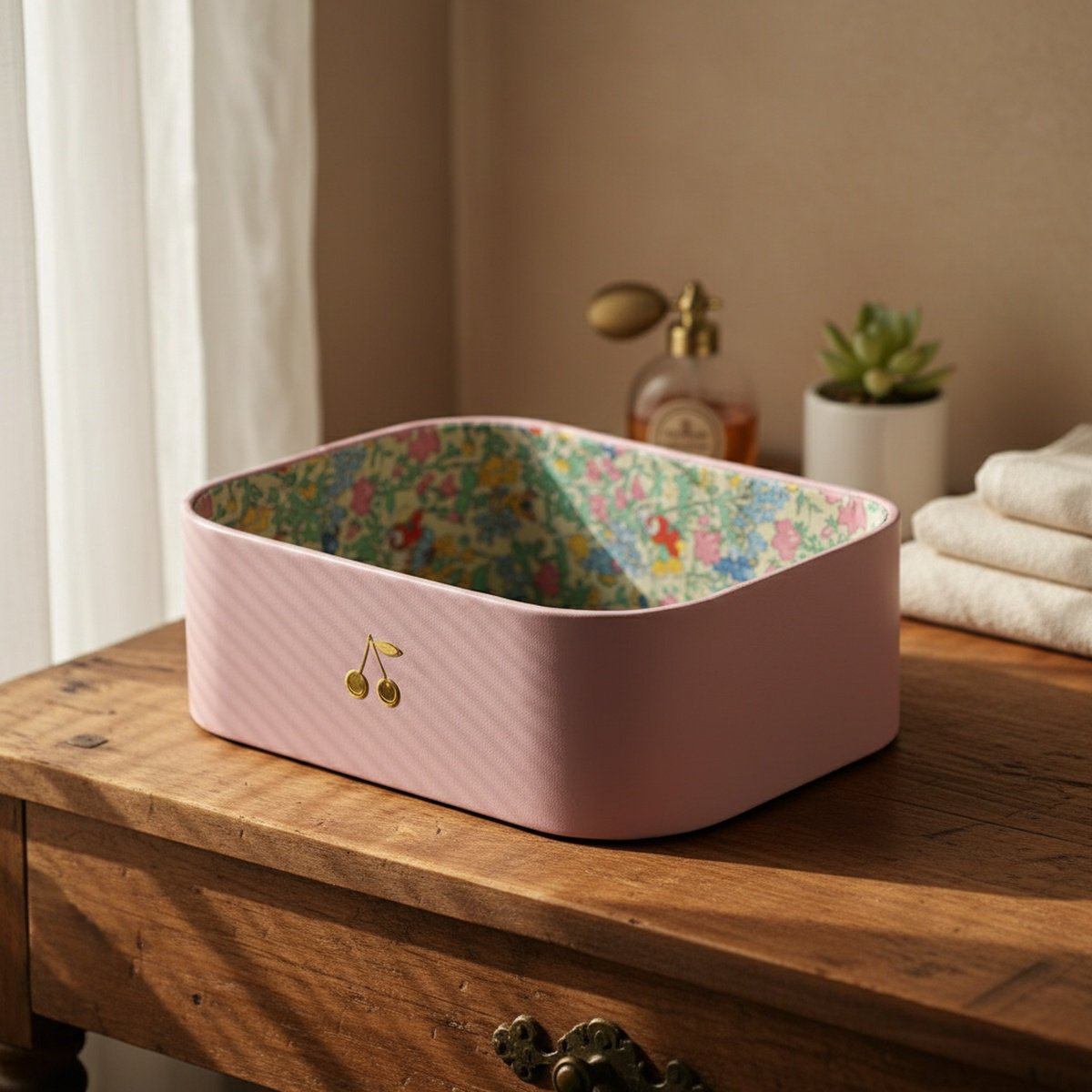 Desktop storage box cute single-layer sundries storage box entrance key perfume mask skin care produ