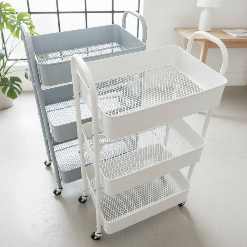 Estantería de almacenamiento multifuncional con ruedas en cocina