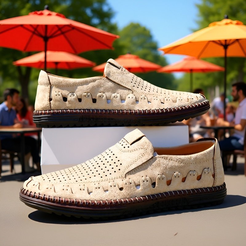 캐주얼한 남성 신발 측면 이미지