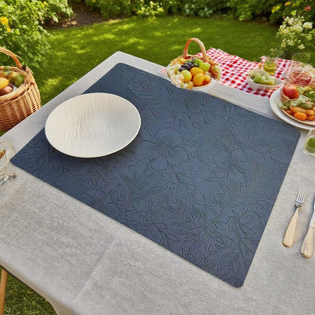 餐桌美學皮革餐墊搭配餐具