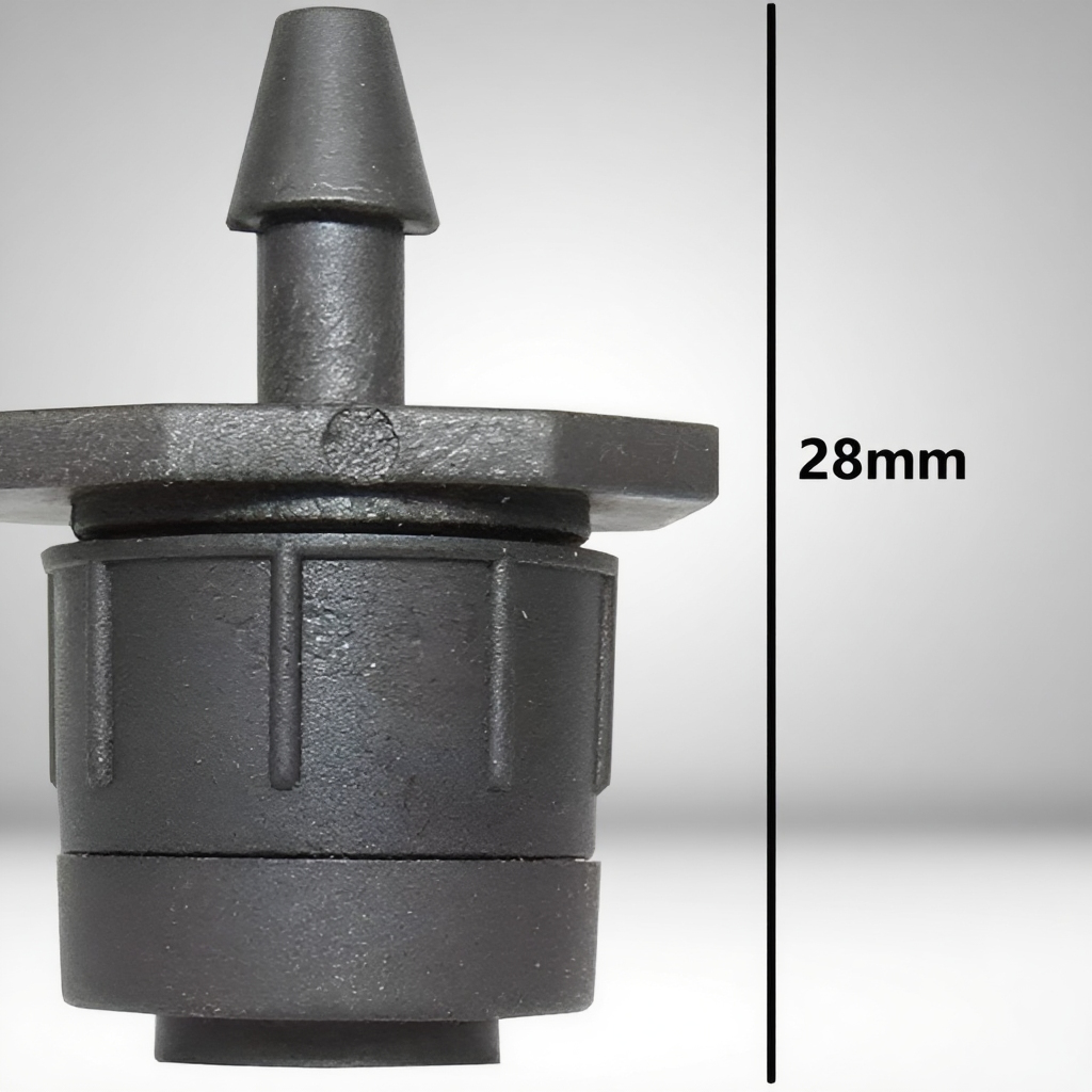 ガーデンに設置されたマイクロスプレー灌漑ドリッパー