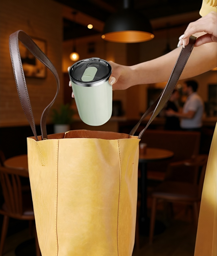 편리한 버튼식 자동 믹서 컵