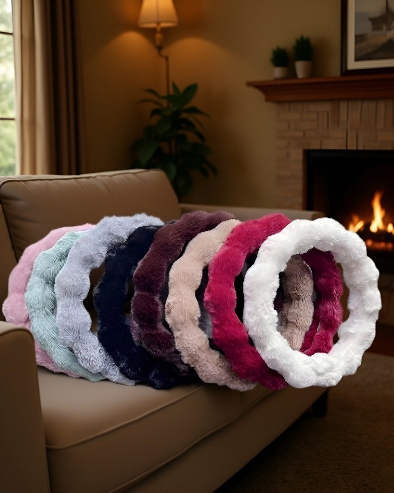 Elegant bubble design steering wheel cover close-up