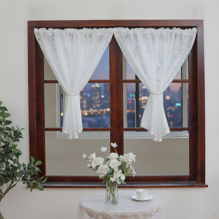 Französische weiße Spitzen-Lavendelvorhänge im Landhausstil für das Wohnzimmer