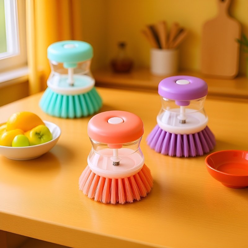 Praktische Teller- und Topfreiniger Bürste in der Küche