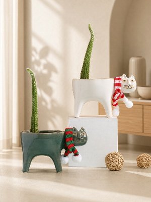 Custom Cat Tail Shaped Ceramic Flower Pot, Adorable Succulent Planter