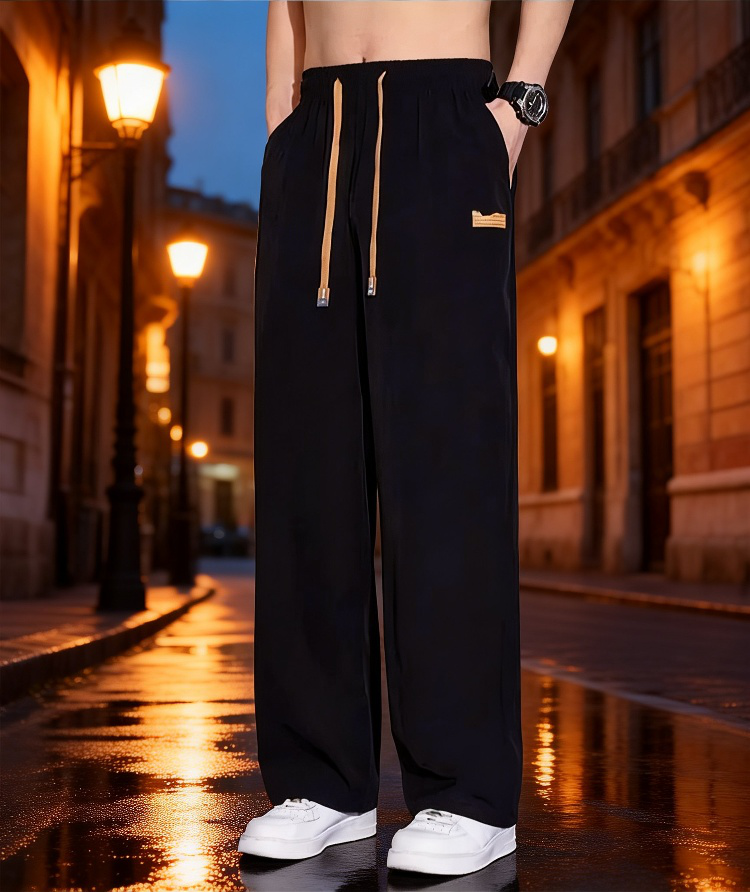 ウエスト部分のデザインと仕上げ