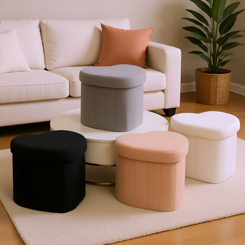 Taburete de almacenamiento multifuncional en forma de corazón con tela de felpa