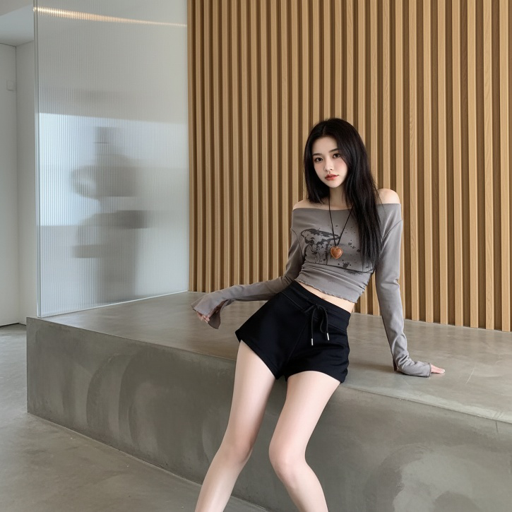 편안한 핏의 키작은 여성 슬랙스 반바지