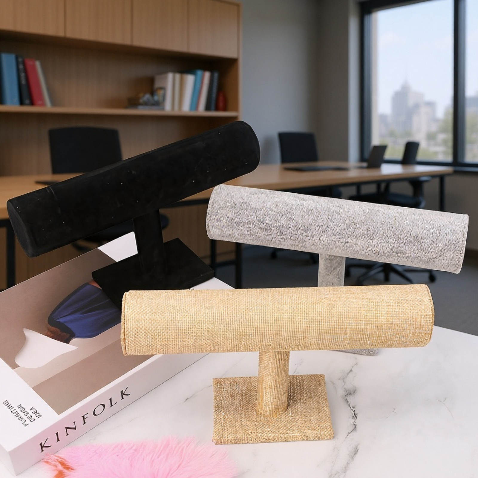  Jednovrstvý sametový stojan na náramky