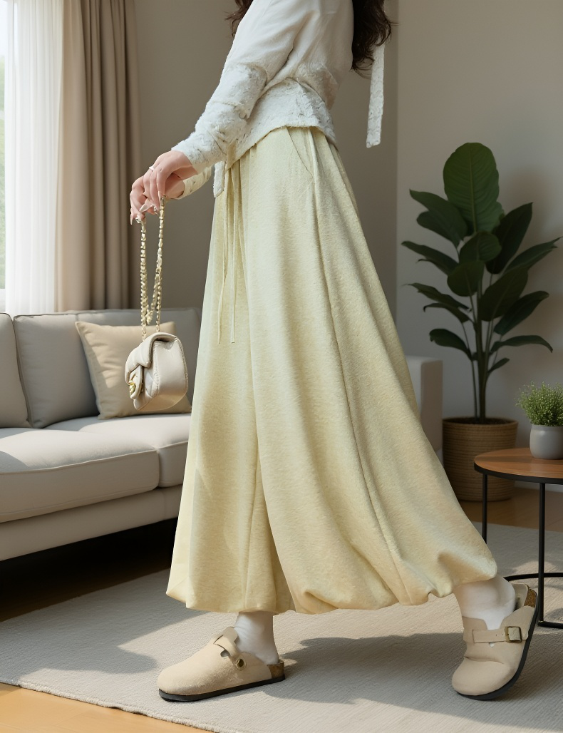 데일리룩에 어울리는 치마바지