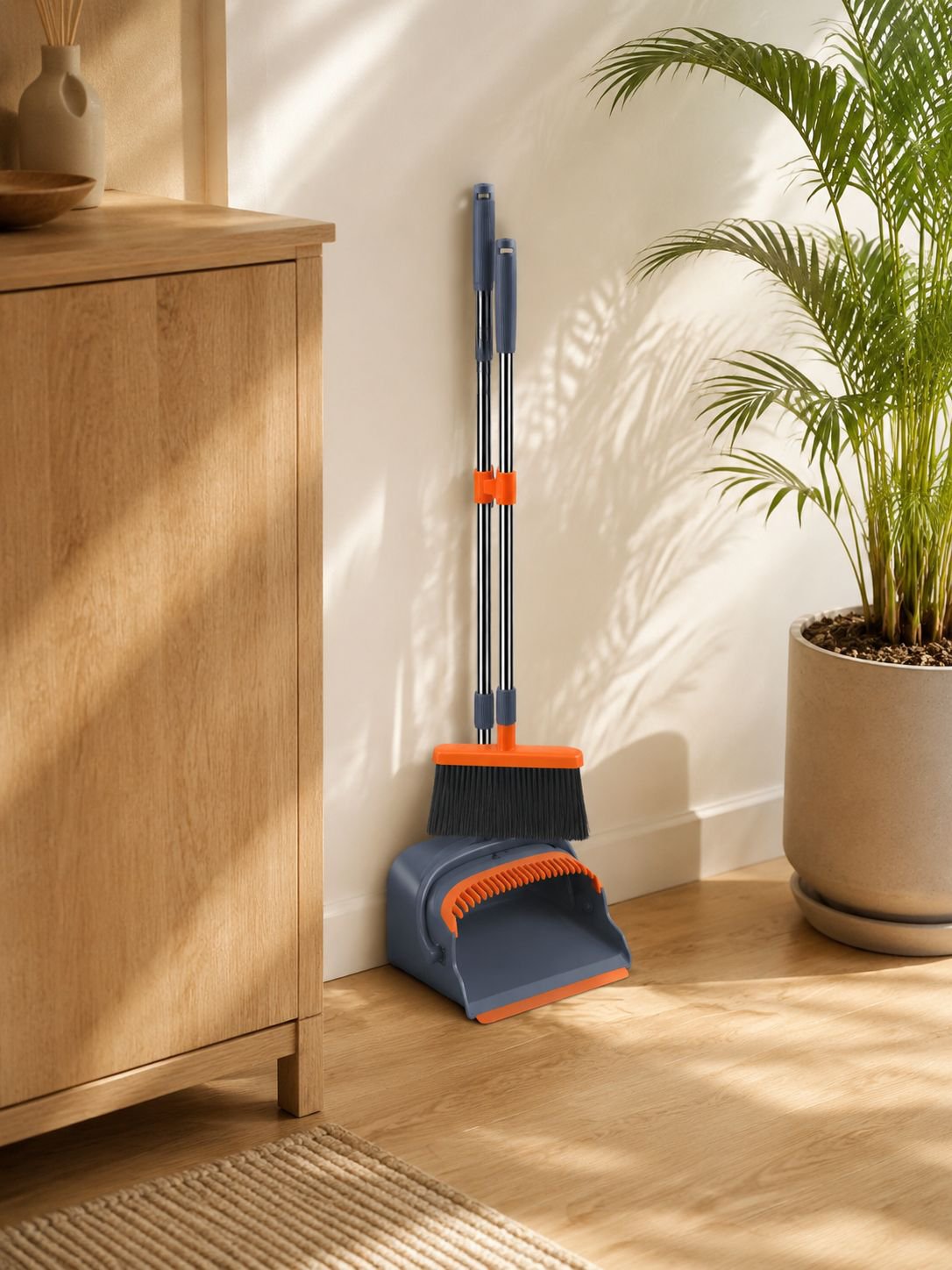 PP bristle head broom for efficient dust collection