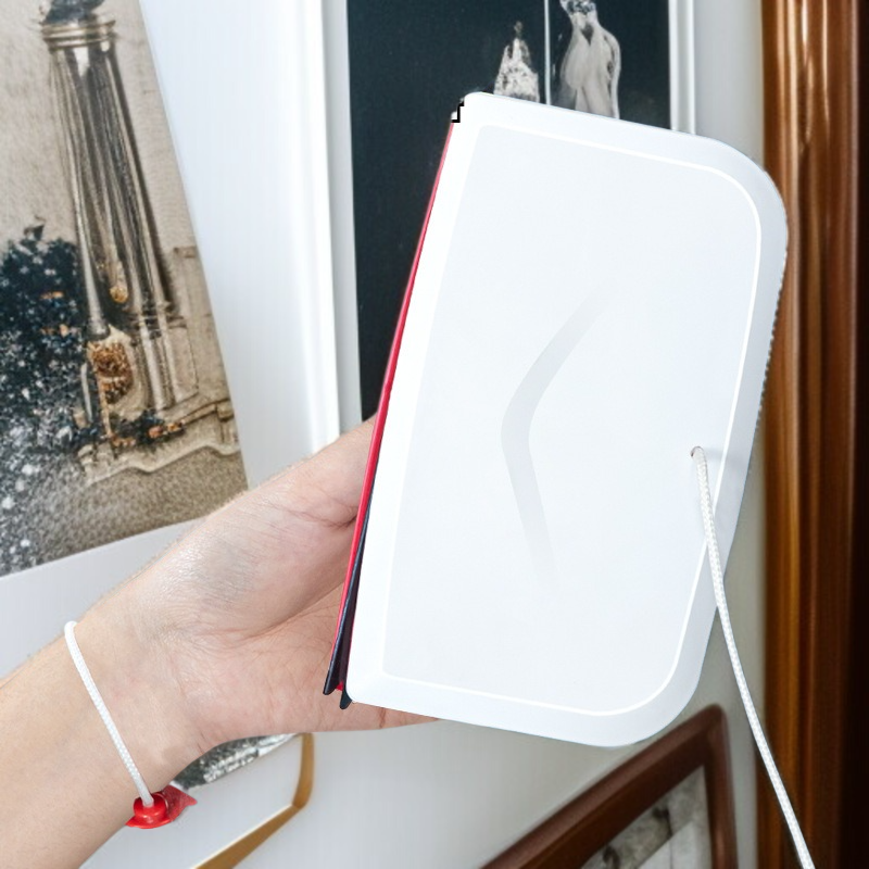 양면 디자인의 창문 청소 브러시 상세 이미지