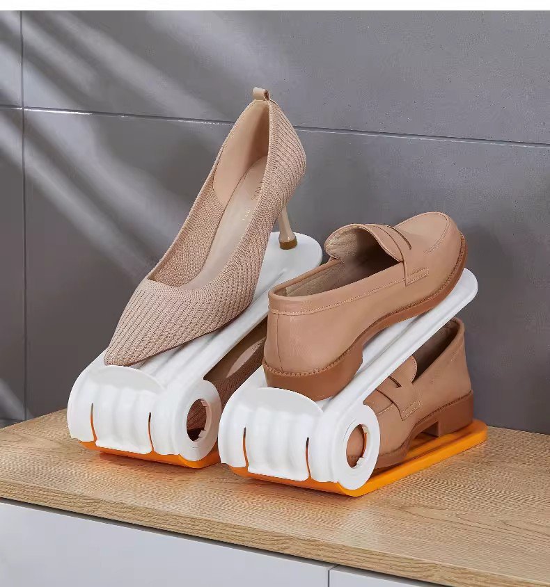 Étagère à chaussures compacte pour entrée