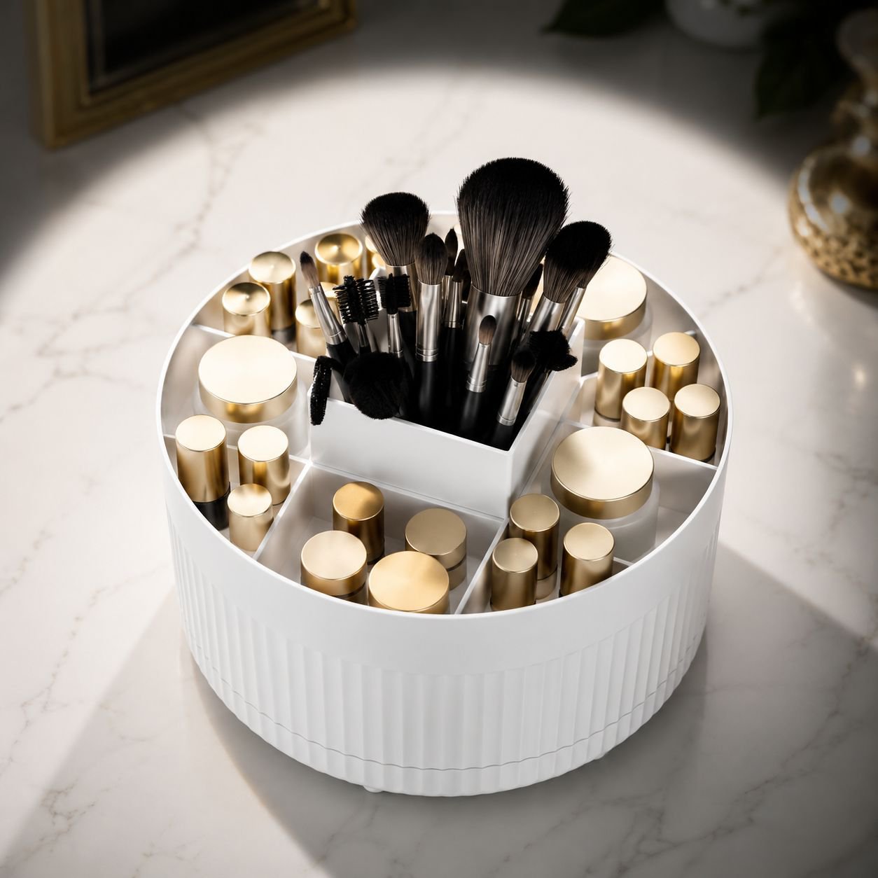 Desktop Rotating Makeup Brush Holder Eye Shadow Pencil Cup
