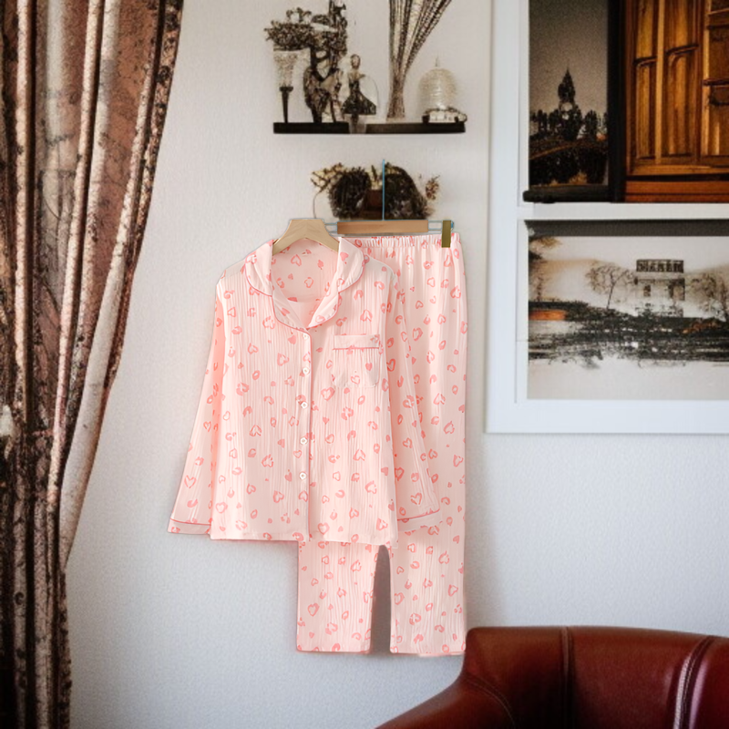 シアサッカー素材の快適レディースパジャマ