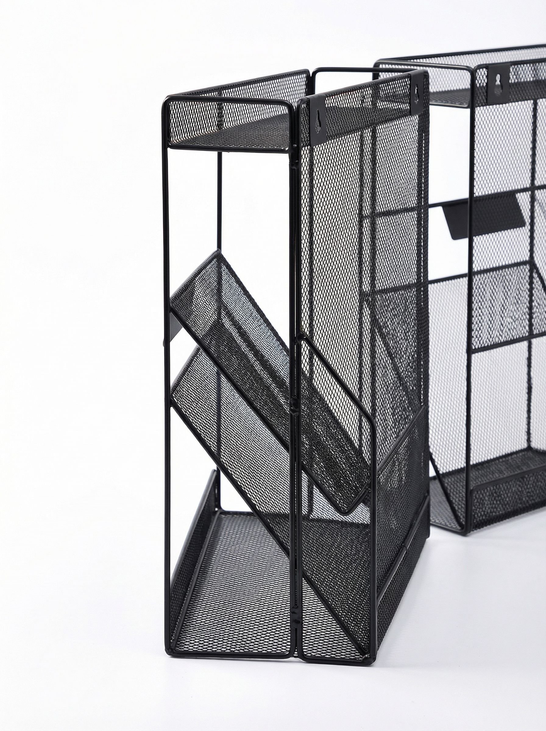 Praktyczny stojak na dokumenty na ścianie