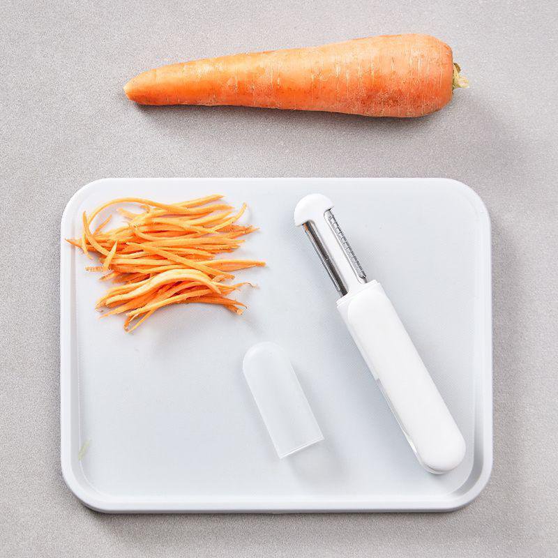 Fruit and vegetable peeler