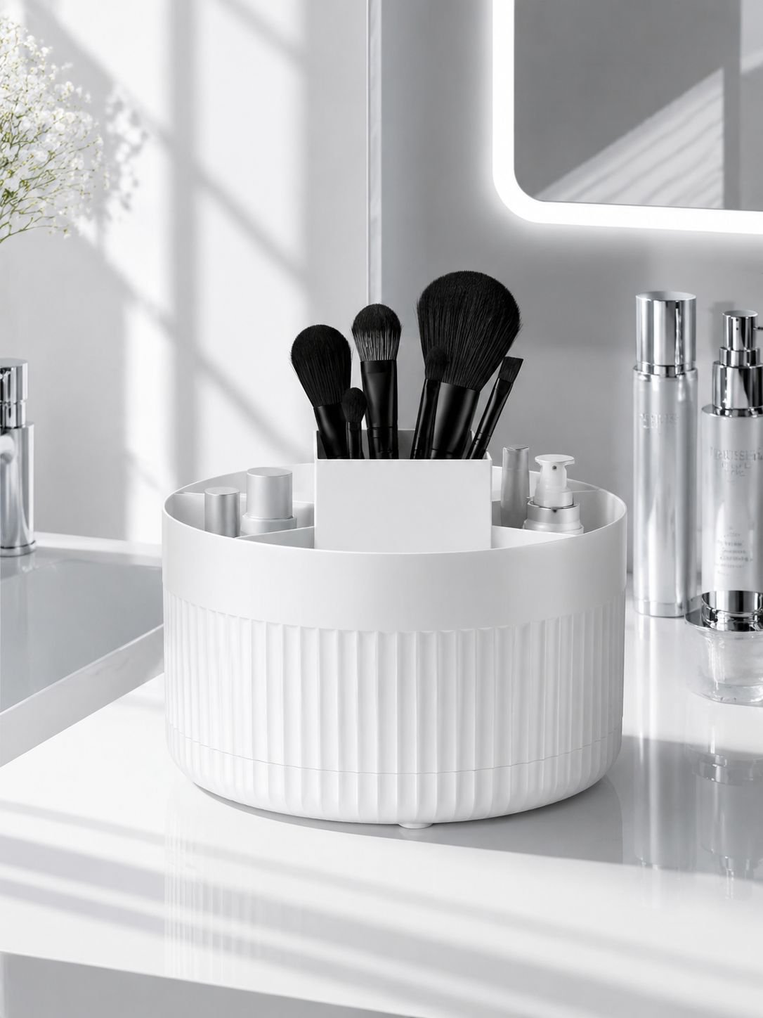 Compact rotating organizer for makeup essentials