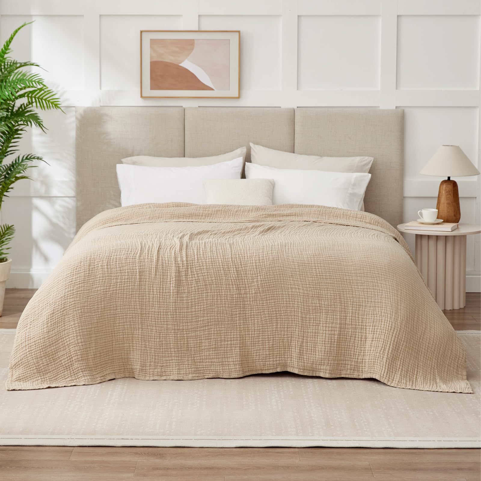 Thin and lightweight cotton blanket for hot weather