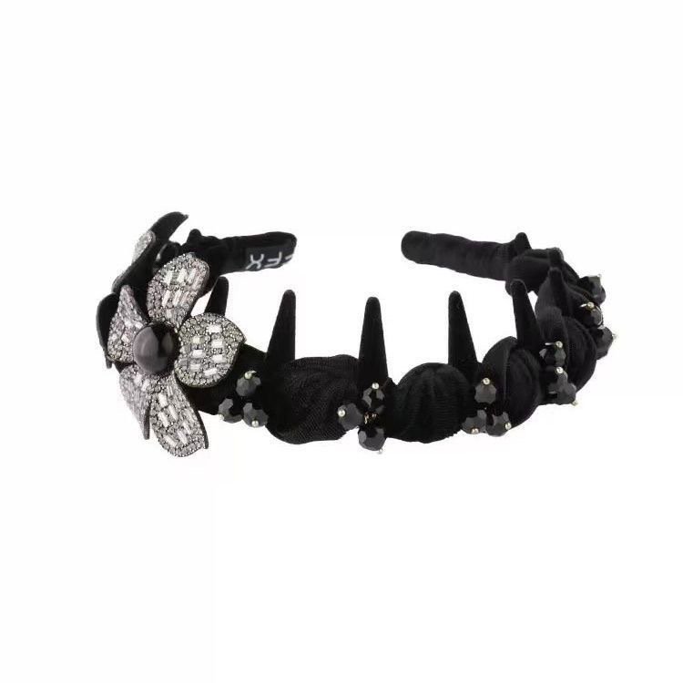 Diadema de terciopelo