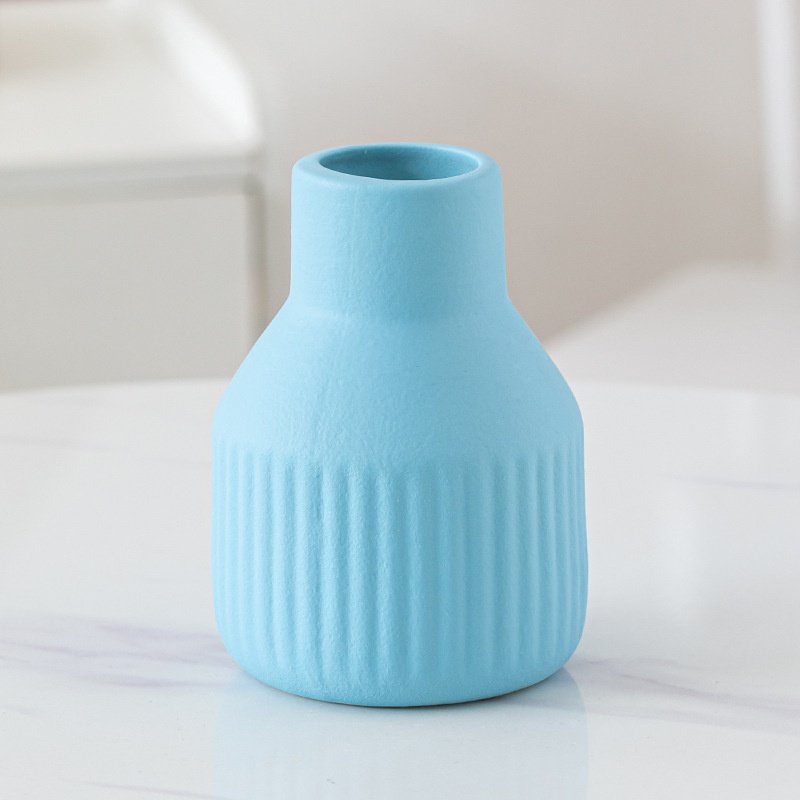 Ceramic vases for home decoration