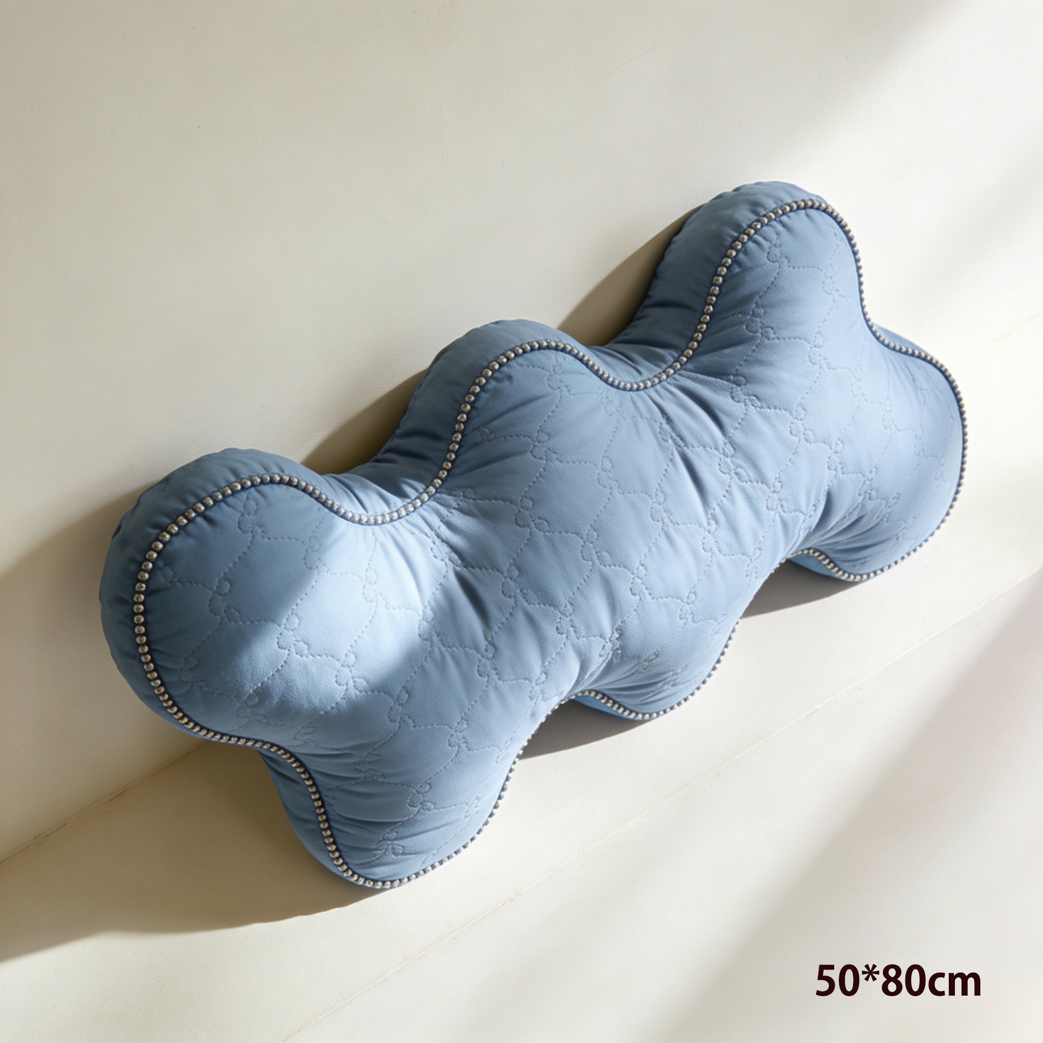 부드러운 촉감의 소파 쿠션 클로즈업