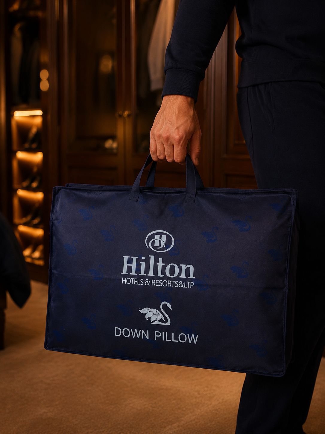 Men's pillow with breathable and antibacterial soybean fibers