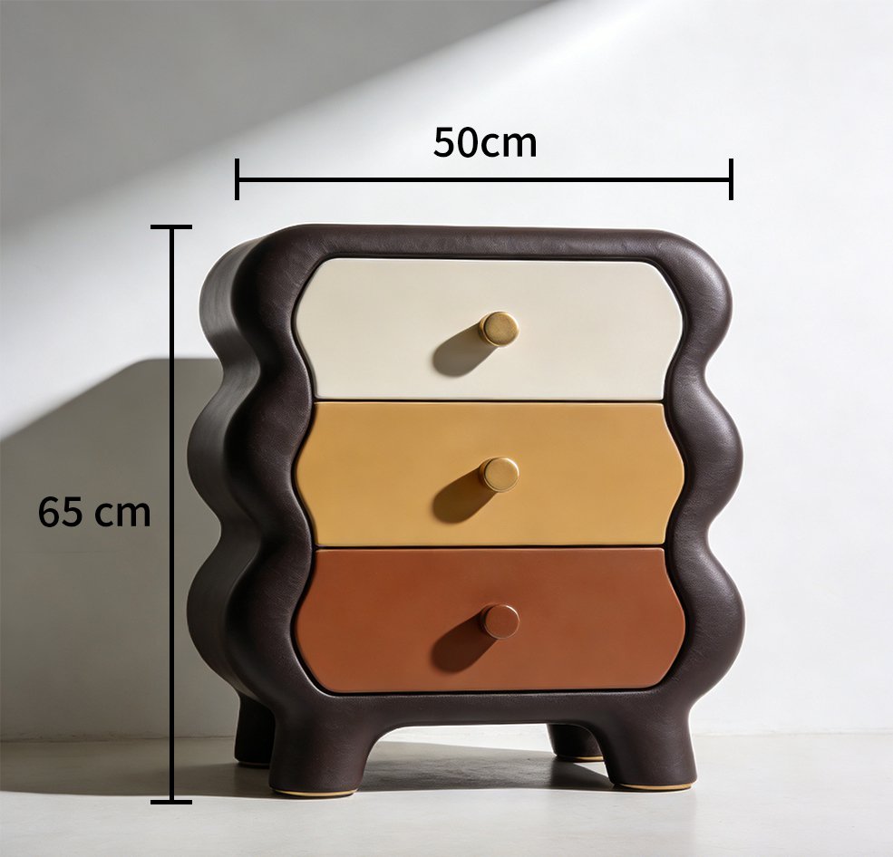引き出し付きベッドサイドキャビネットの収納力
