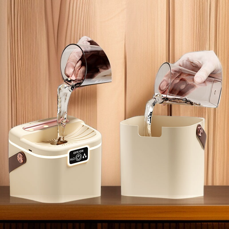 야광등이 켜진 가습기 모습