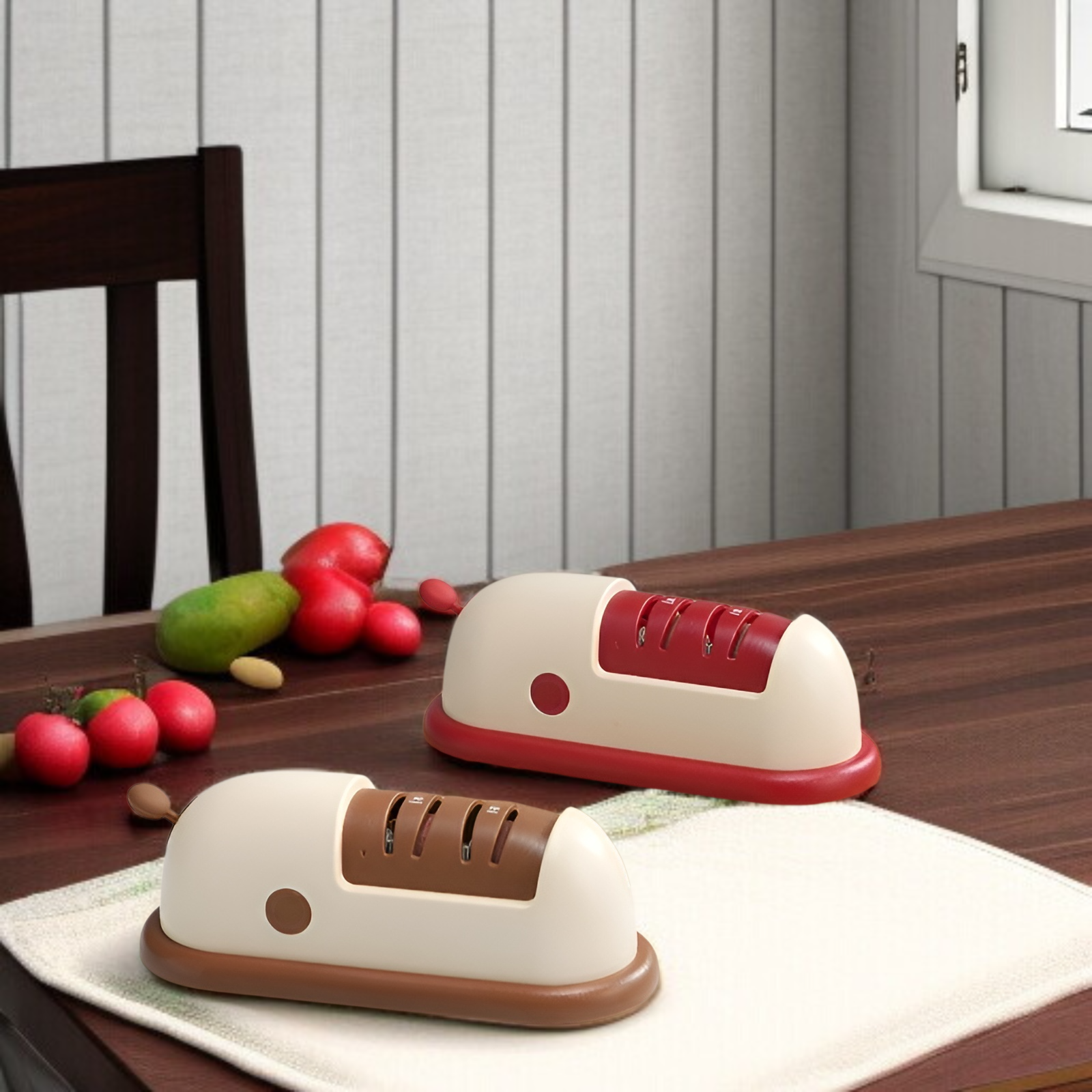 家庭用電動包丁研ぎ器 3秒速研ぎ 滑り止め吸盤ベース 刃グラインダー キッチン多機能砥石 自動小型包丁研ぎ器 Type-C電源