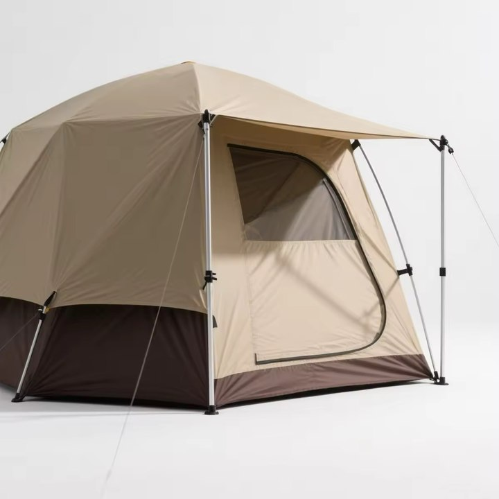 Stan v khaki barvě připravený na kempování