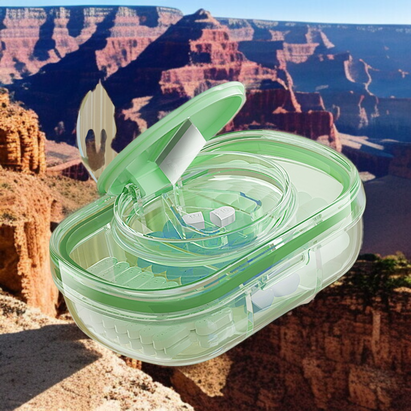 가위약통으로 다양한 크기의 약 보관