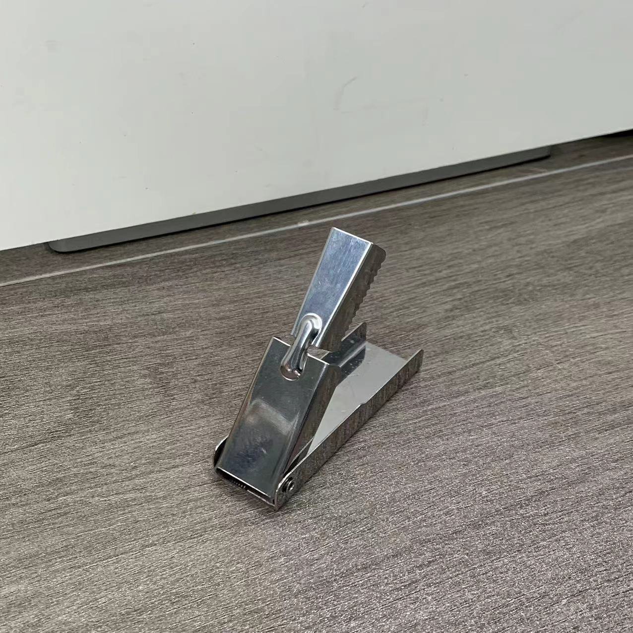 シュリンプピーラー