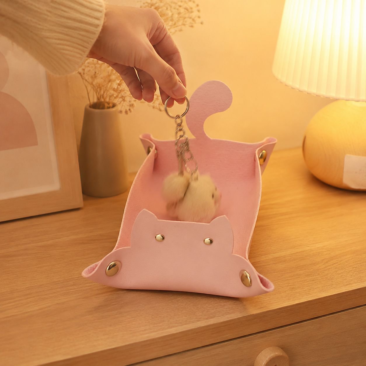 집에서 사용하는 귀여운 고양이 데스크 정리함