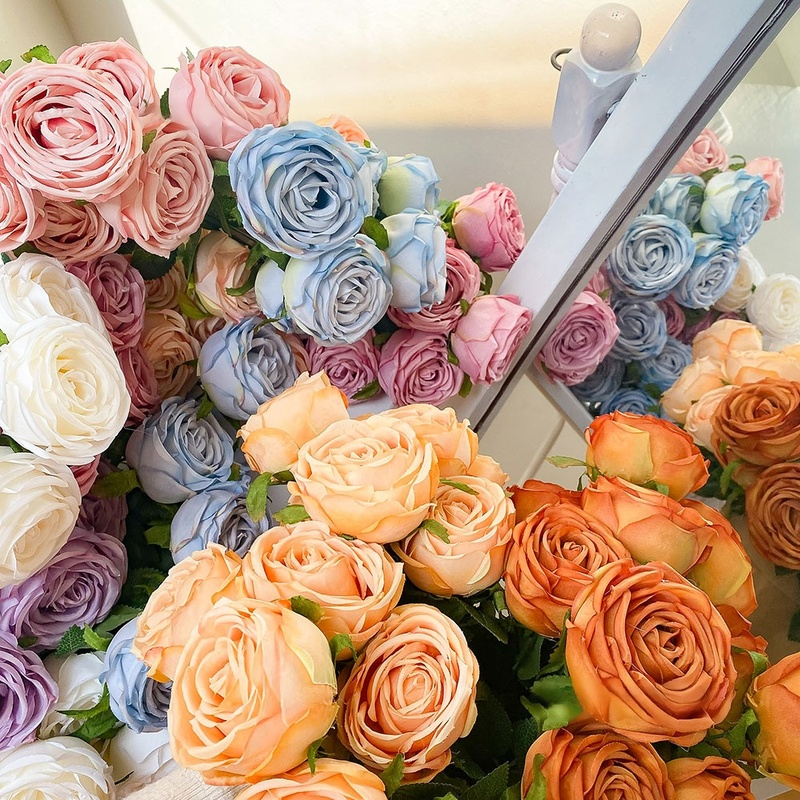 ヴィンテージスタイルのバラの花束