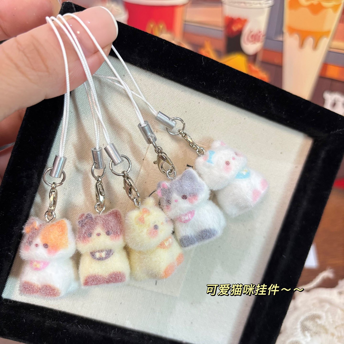  Cartoon Cute Flocking 3D Resin Cat Keychain