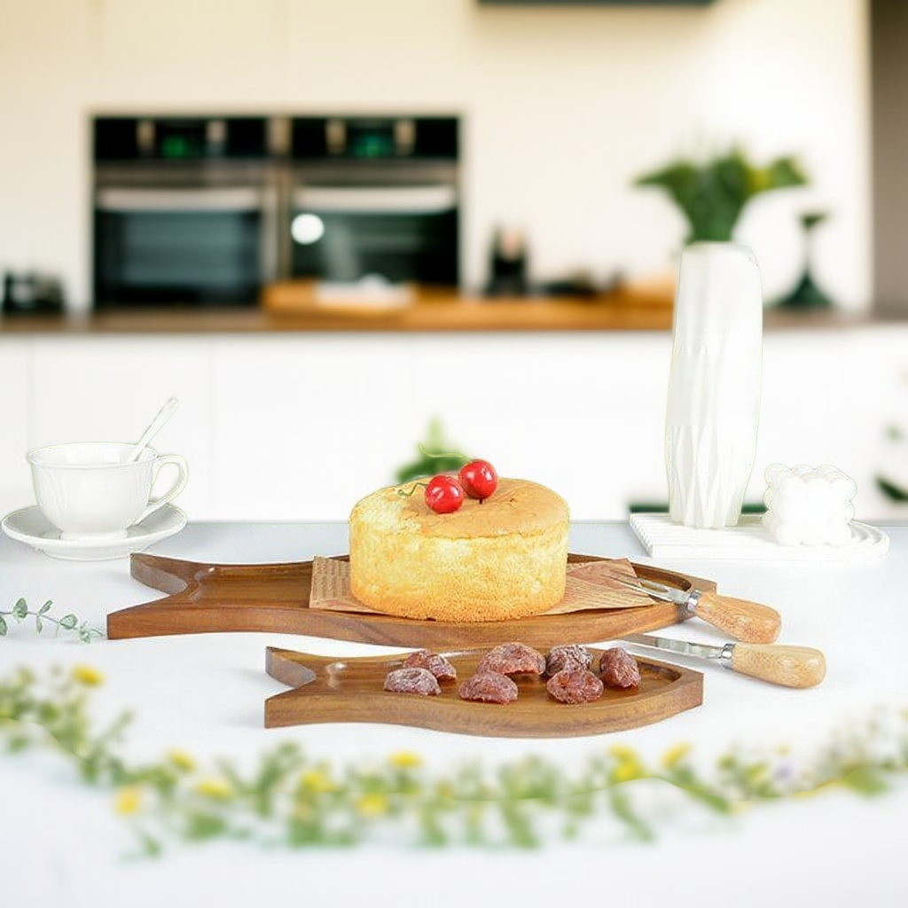 용모가 높은 작은 물고기 모양 나무 식판