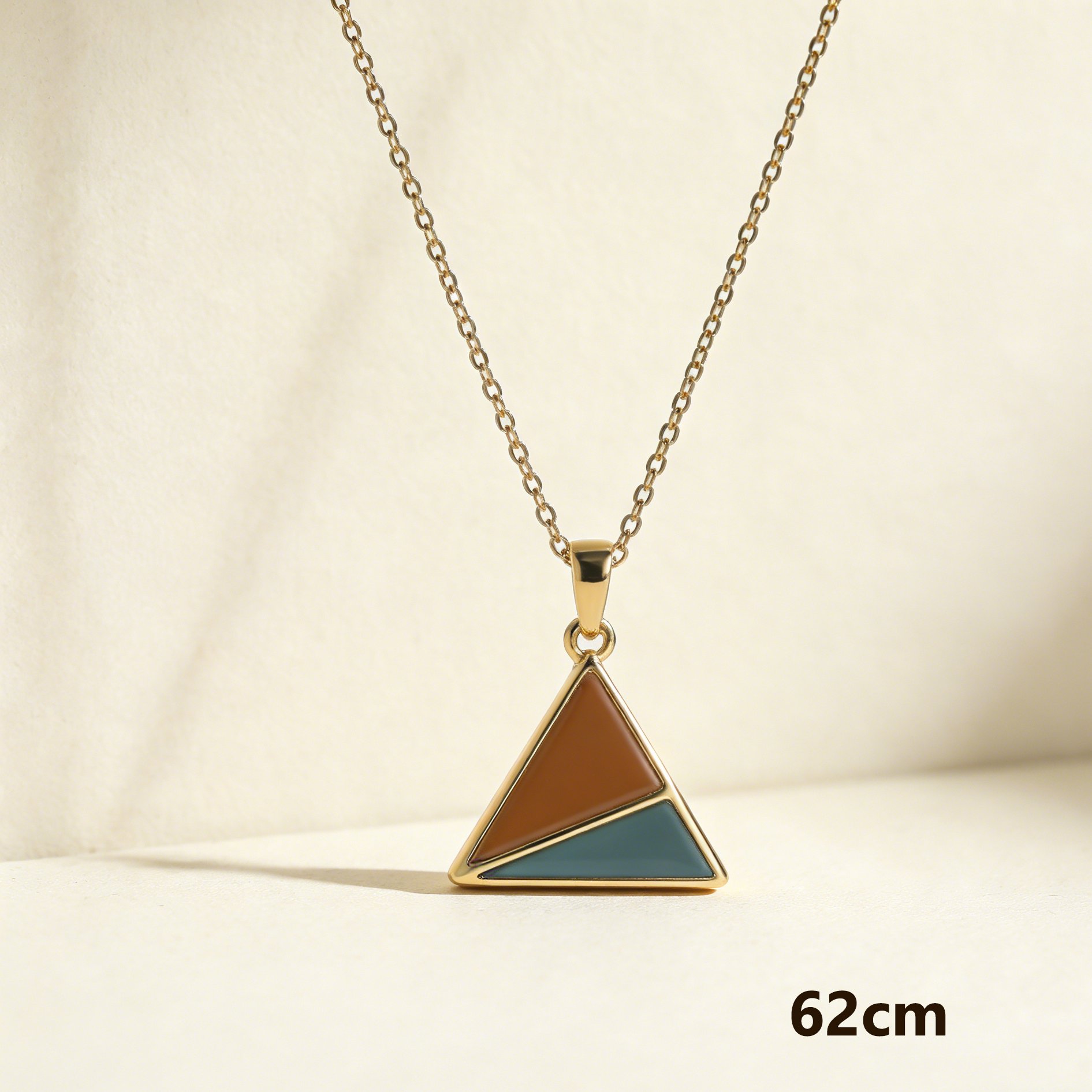 เครื่องประดับแฟชั่นสร้อยคอสามเหลี่ยม